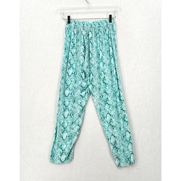 FEATHER AND FIND Paradisio Ruffle Top  and Relax Pant Set Womens XS Blue Python - Picture 11 of 16